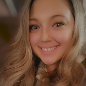 Meet your Posher, Jaclyn